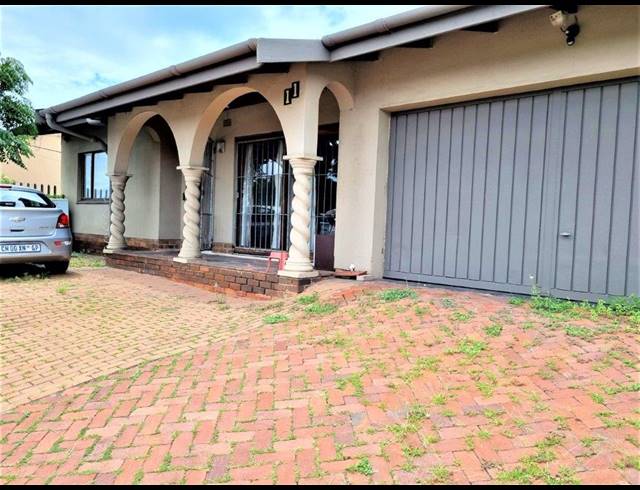 3 BEDROOM HOUSE SOLD IN BLUFF